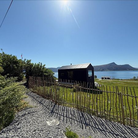 Kraen Gard Villa Larsnes Exteriör bild